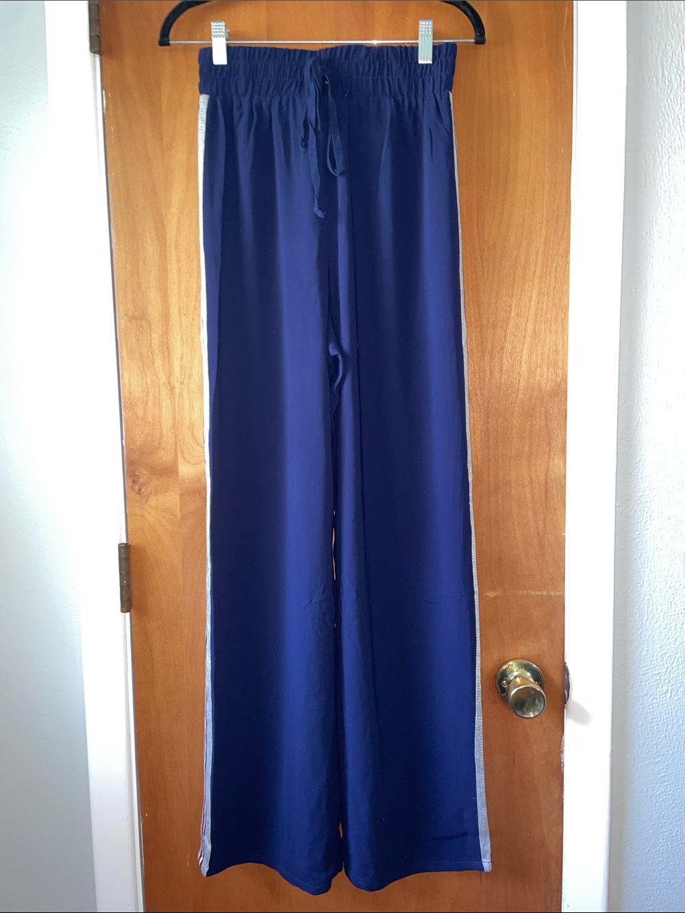 Navy Wide-Leg Track Pants with Contrast Side Stripe
